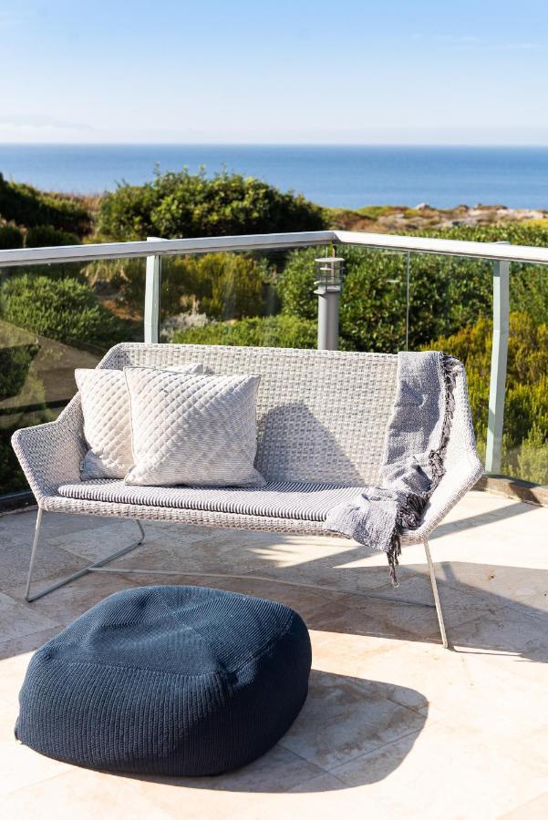 Magnifique Villa Avec Piscine Au Bord De Mer Chorafakia Exteriér fotografie